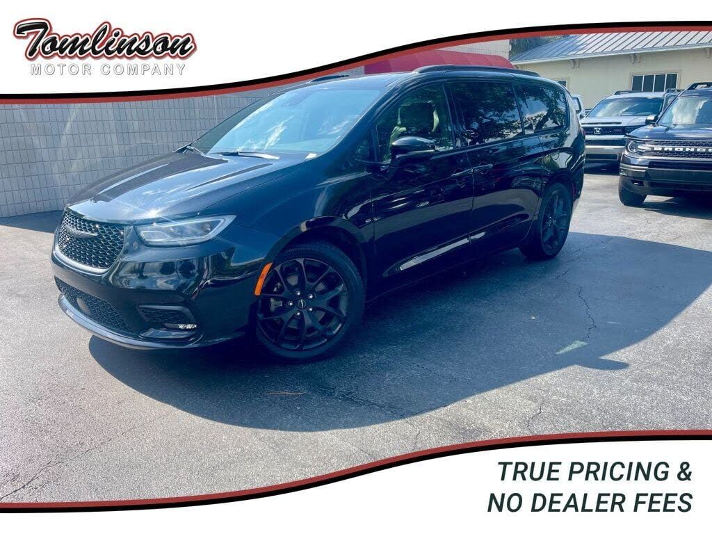 2025 CHRYSLER Pacifica