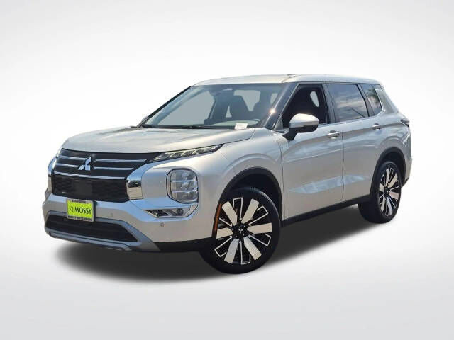 2026 MITSUBISHI Outlander