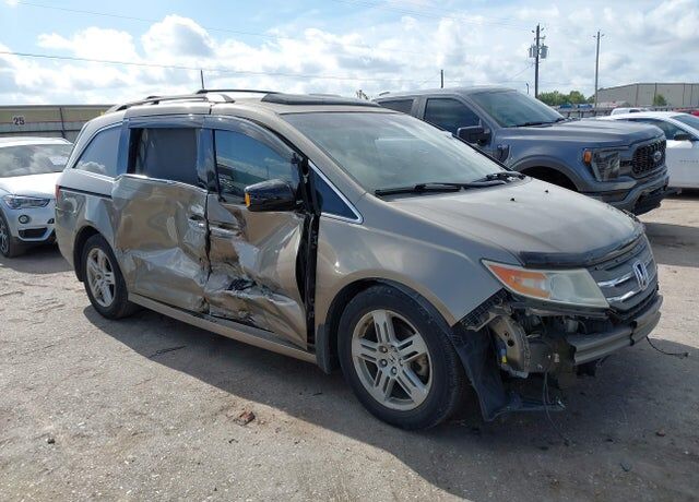 2012 HONDA Odyssey