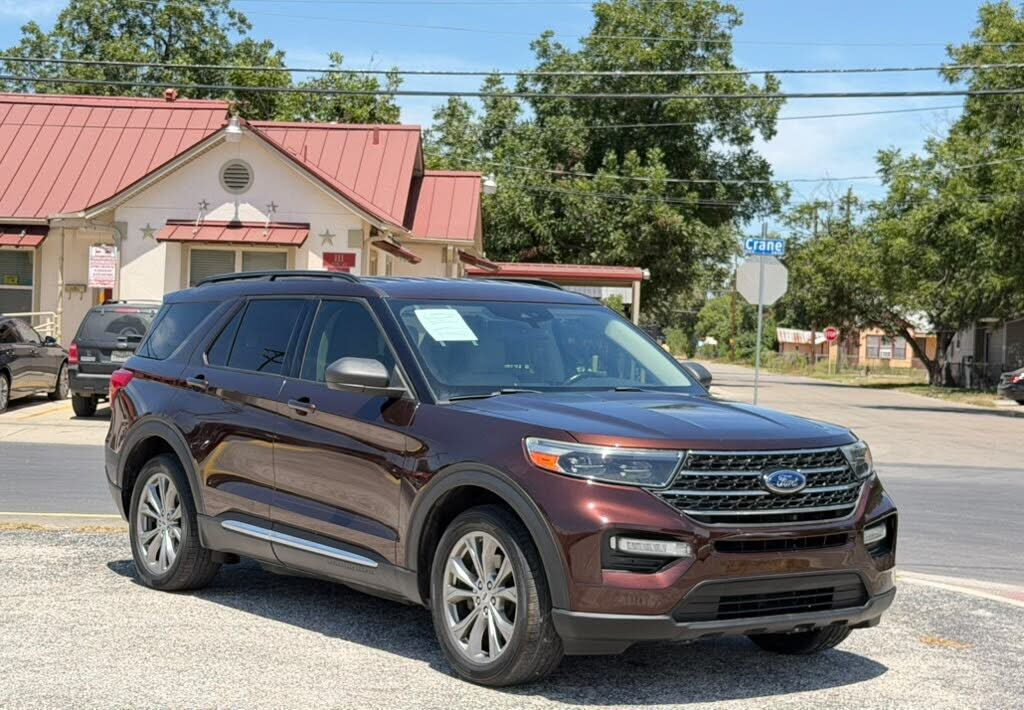 2020 FORD Explorer