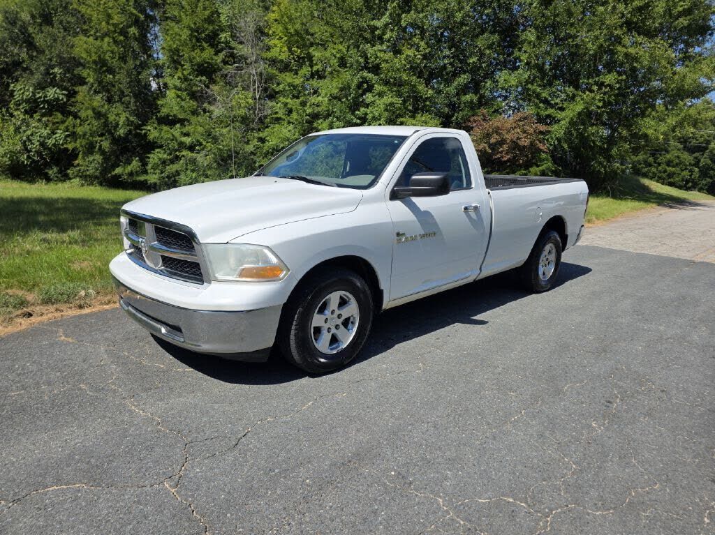 2012 DODGE Ram
