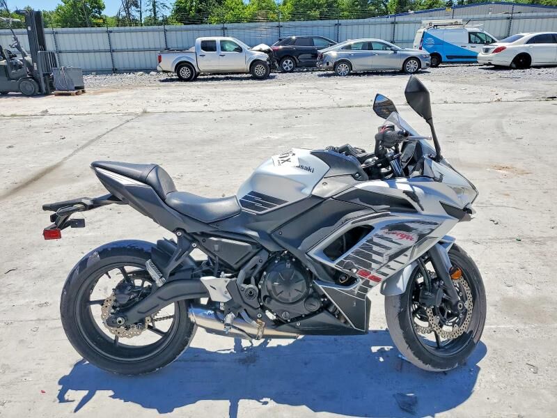 2026 KAWASAKI Ninja