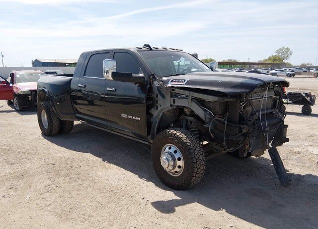 2022 RAM 3500