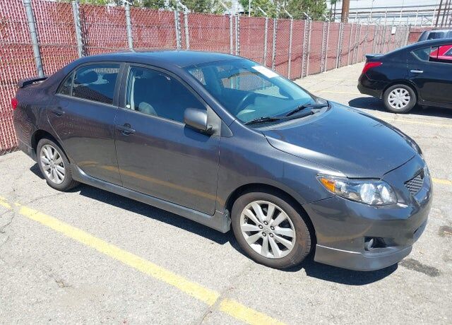 2010 TOYOTA Corolla