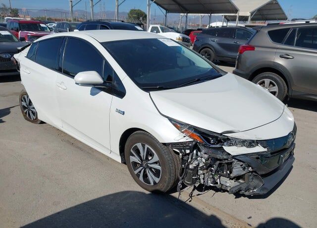 2019 TOYOTA Prius