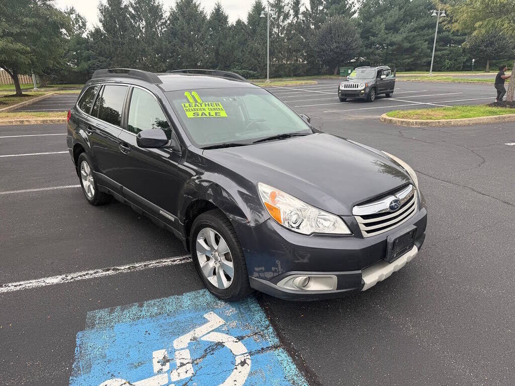 2011 SUBARU Outback