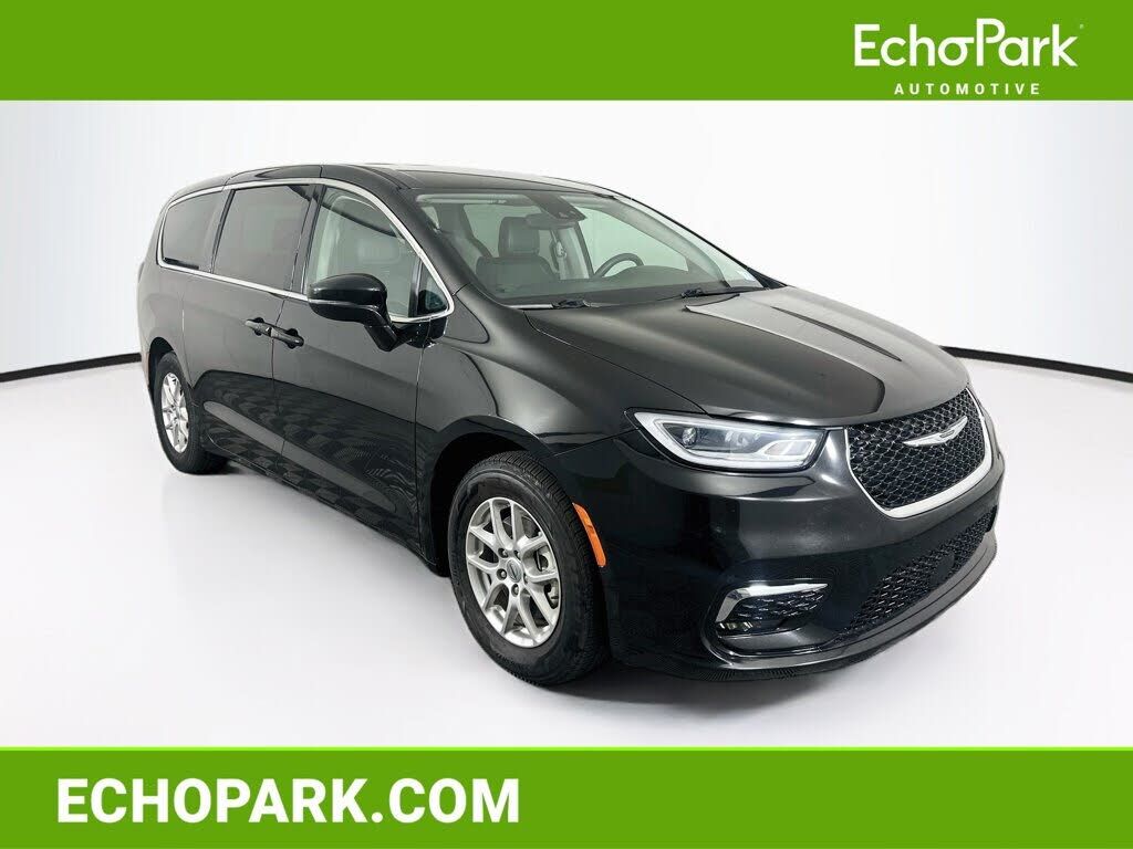 2024 CHRYSLER Pacifica