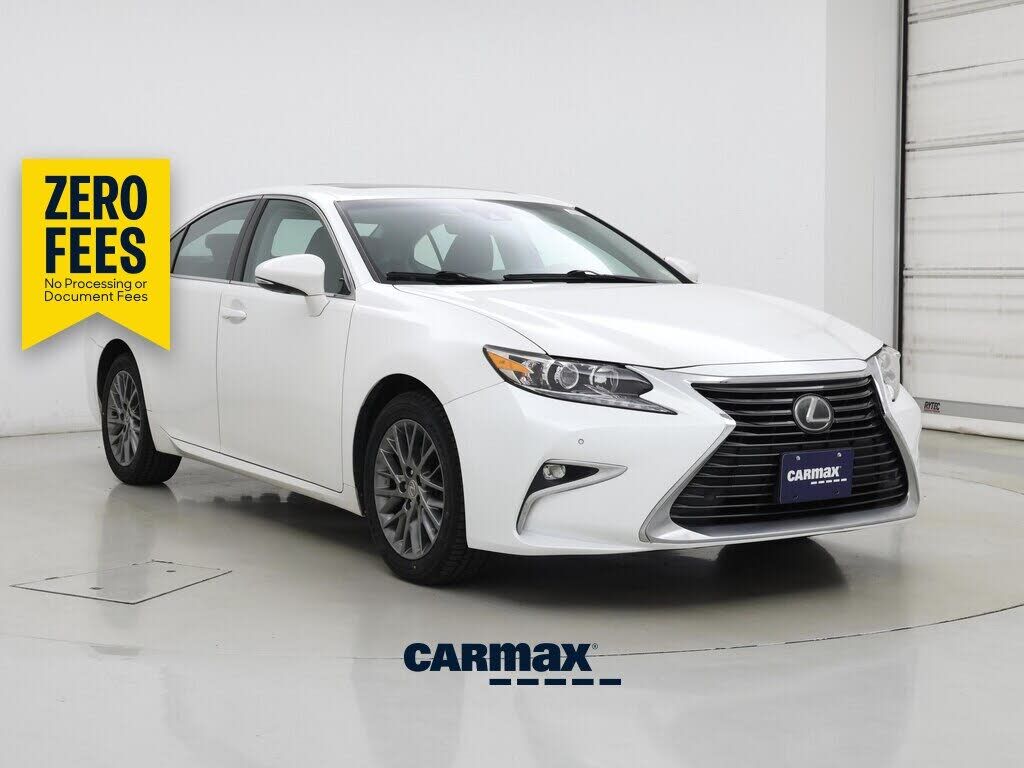 2017 LEXUS ES