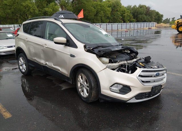 2018 FORD Escape