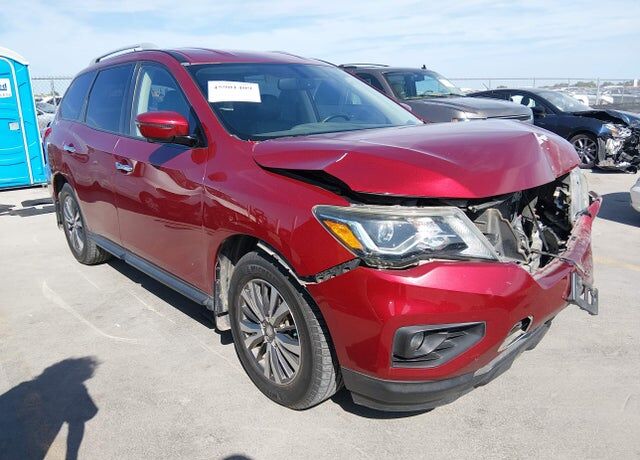 2018 NISSAN Pathfinder