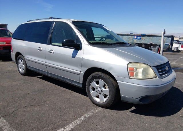 2004 FORD Freestar