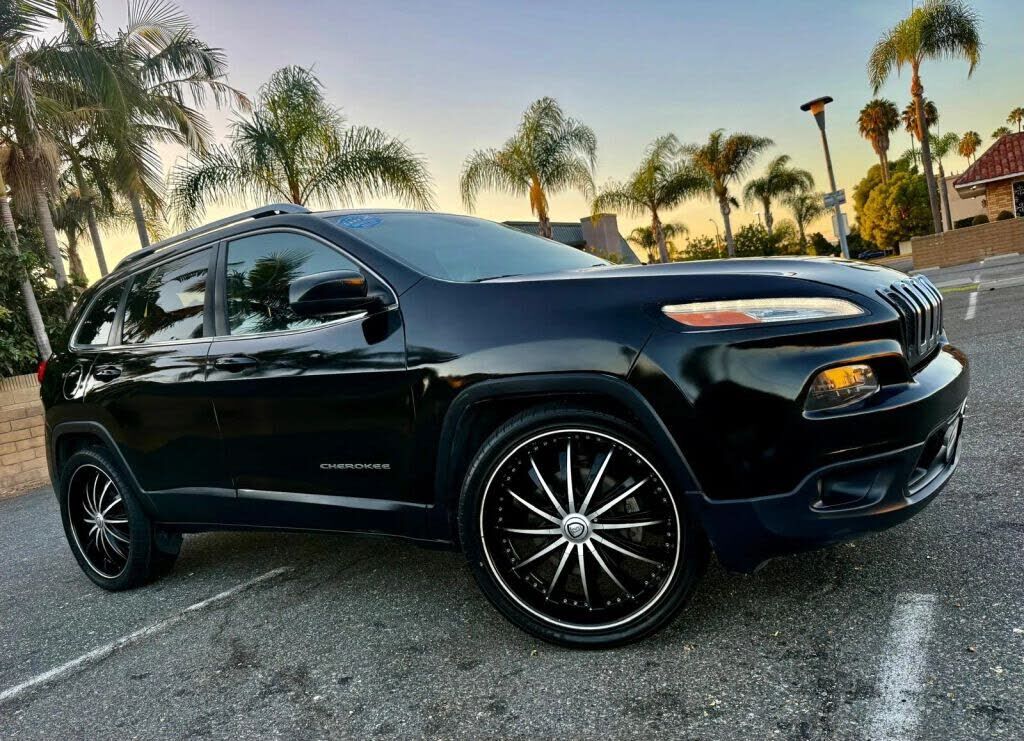 2016 JEEP Cherokee