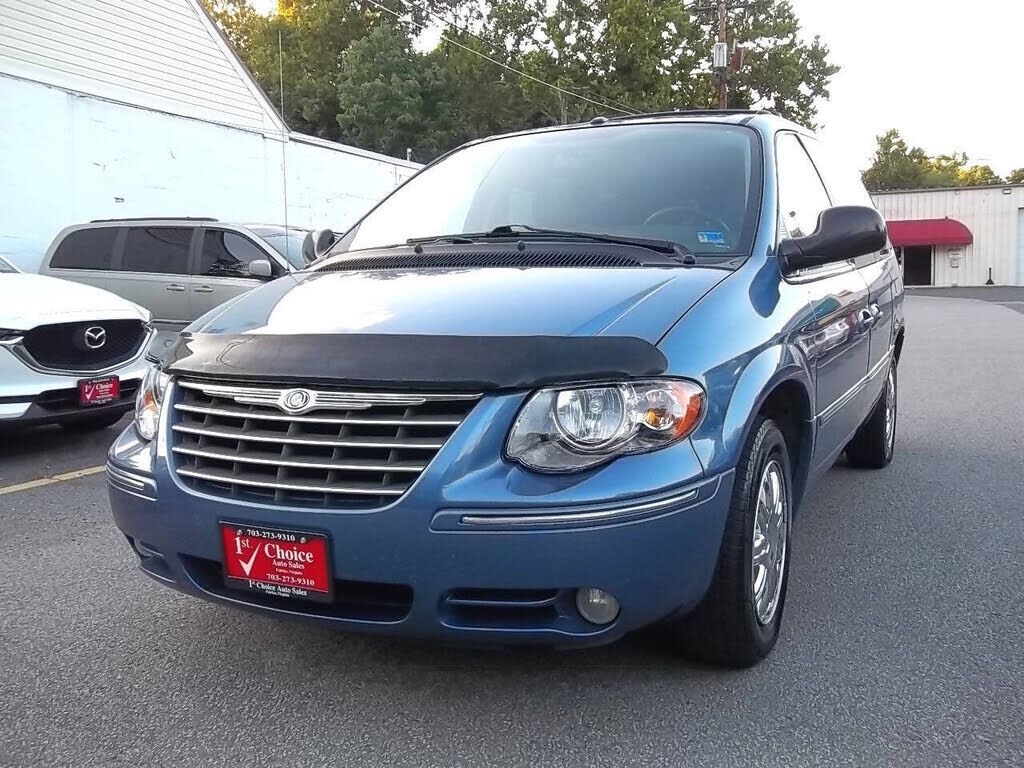 2007 CHRYSLER Town and Country