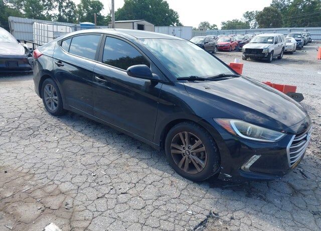 2017 HYUNDAI Elantra