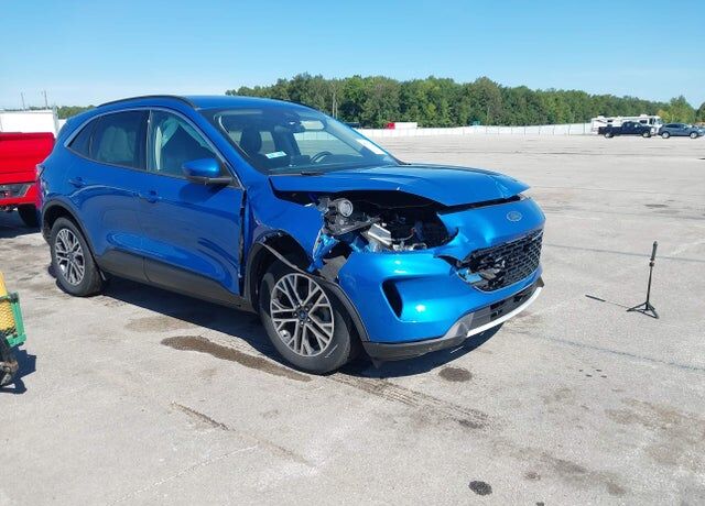 2020 FORD Escape