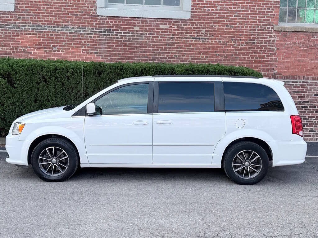 2017 DODGE Grand Caravan