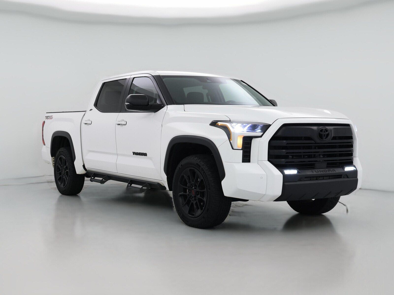 2024 TOYOTA Tundra