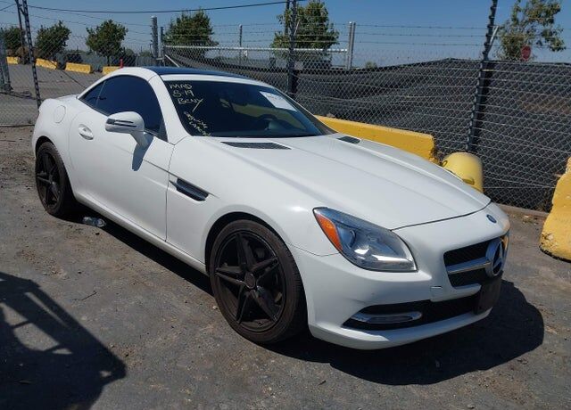 2015 MERCEDES-BENZ SLK-Class