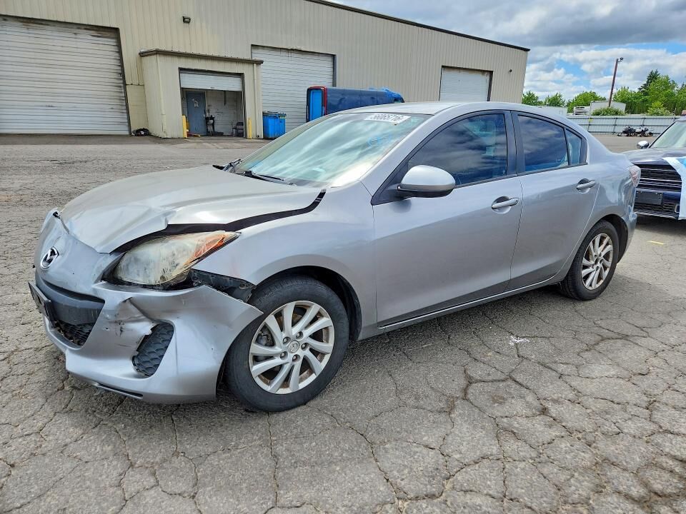 2012 MAZDA Mazda3