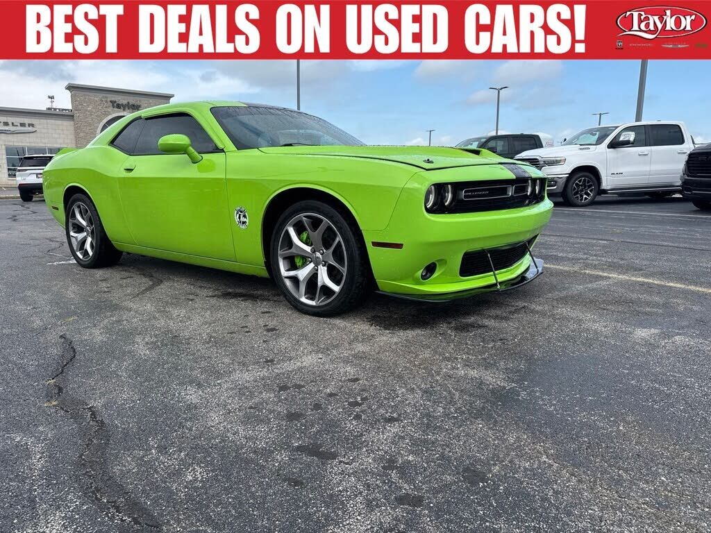 2015 DODGE Challenger