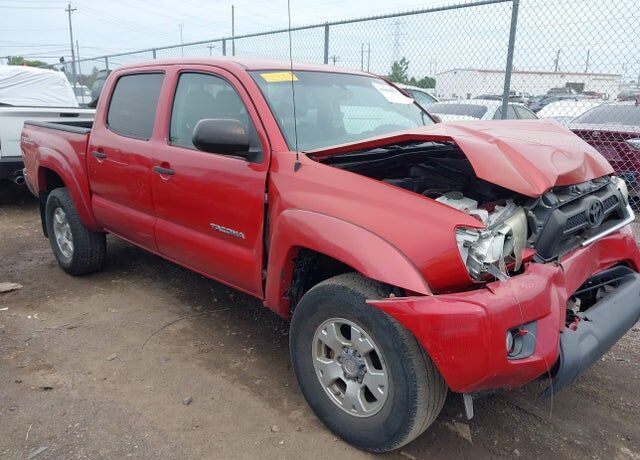 2013 TOYOTA Tacoma
