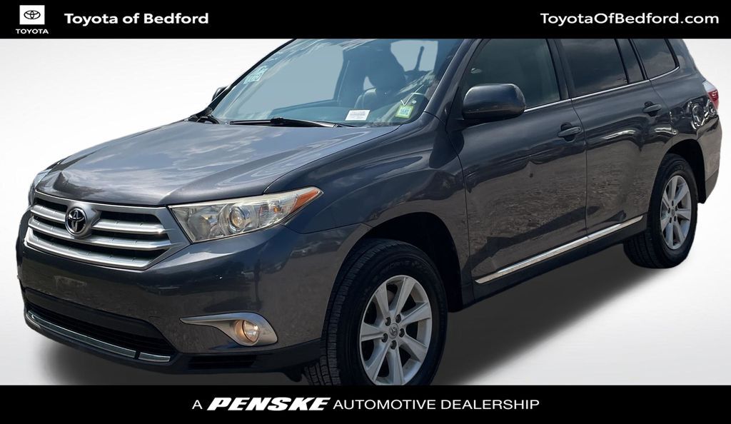 2013 TOYOTA Highlander