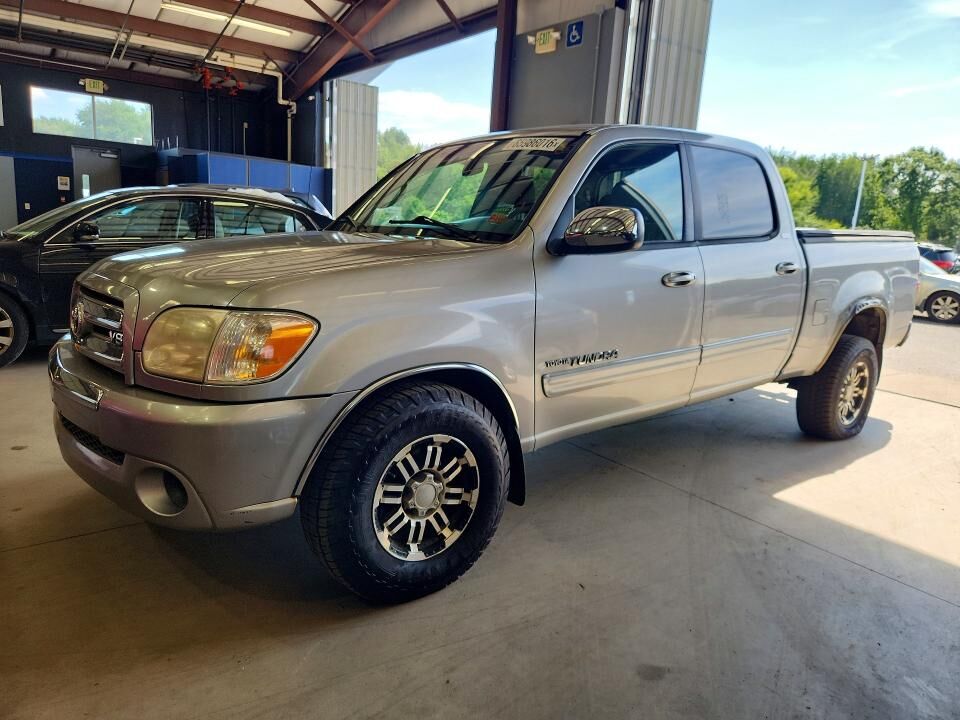 2005 TOYOTA Tundra