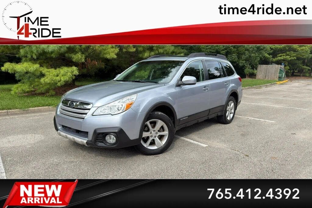 2013 SUBARU Outback