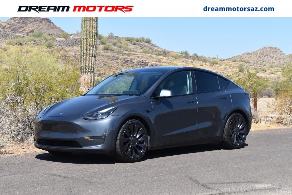 2023 TESLA Model Y