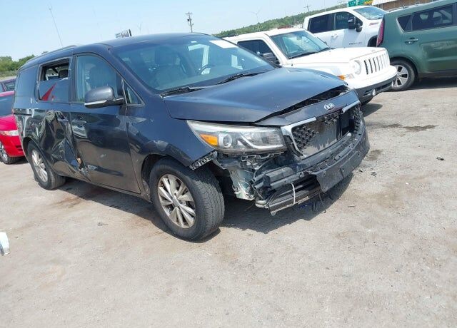 2017 KIA Sedona