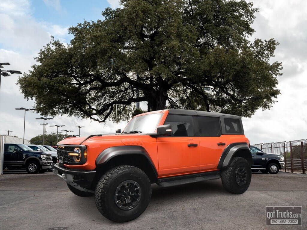 2022 FORD Bronco