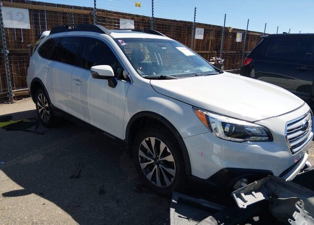 2015 SUBARU Outback