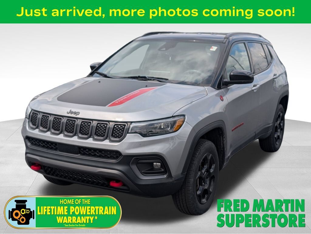 2023 JEEP Compass