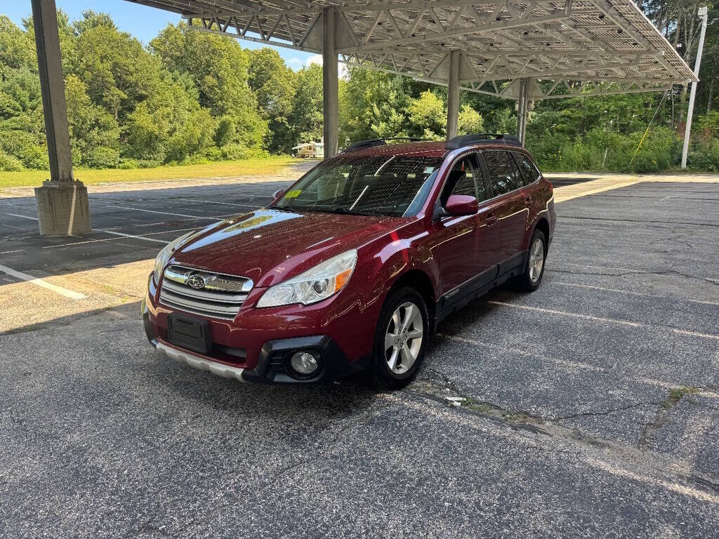 2013 SUBARU Outback