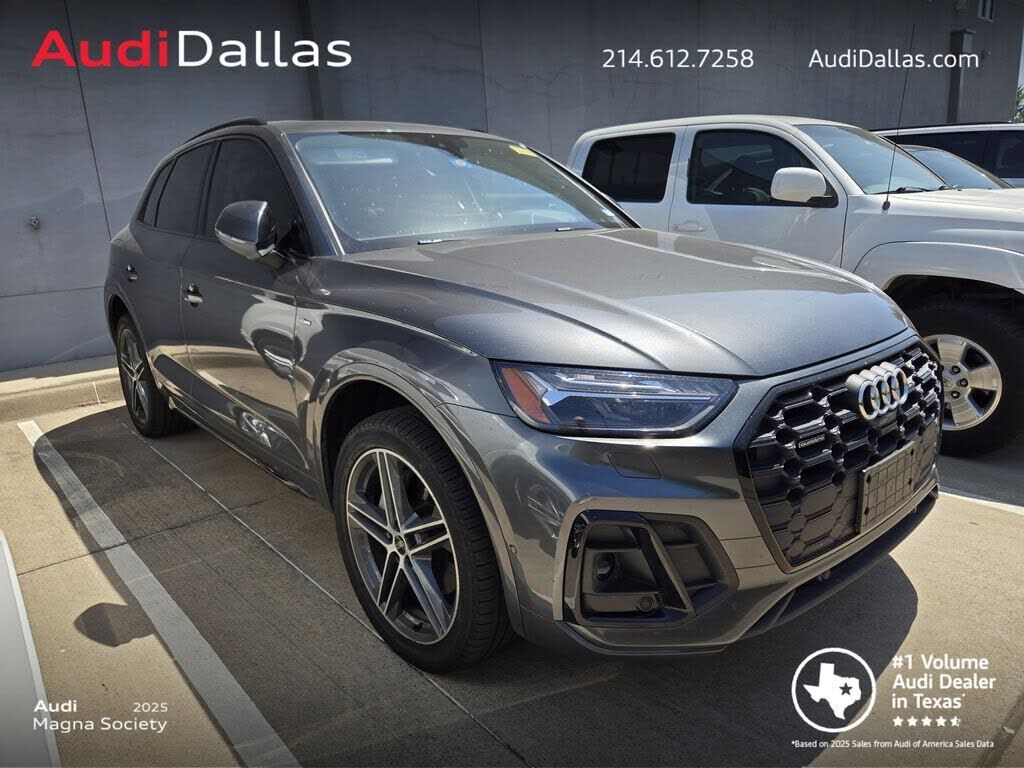 2023 AUDI Q5 e