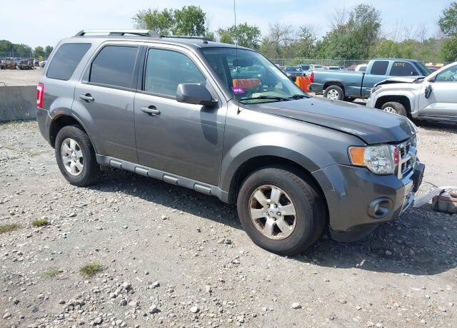 2011 FORD Escape