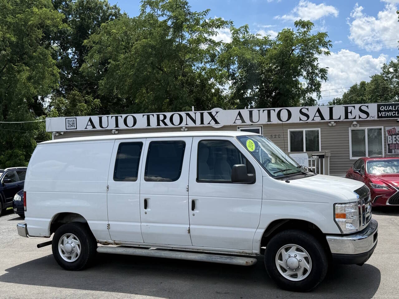 2014 FORD E-250