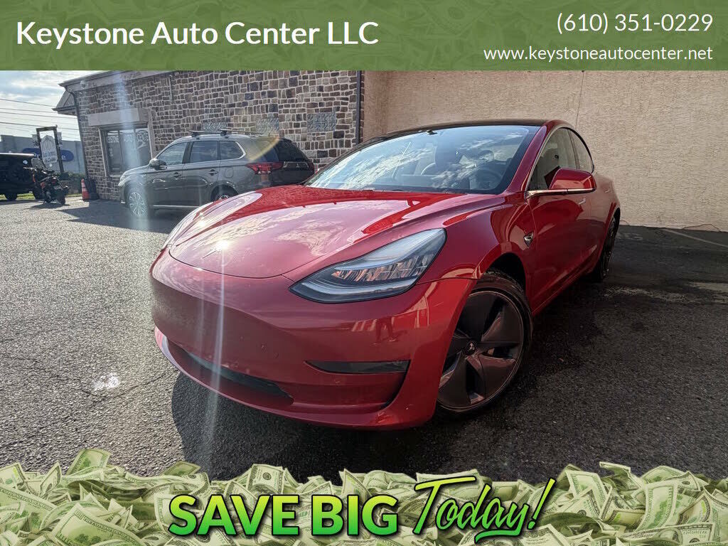2018 TESLA Model 3