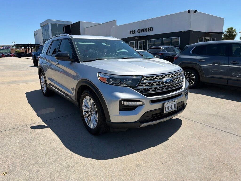 2022 FORD Explorer