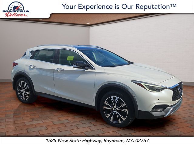 2017 INFINITI QX30