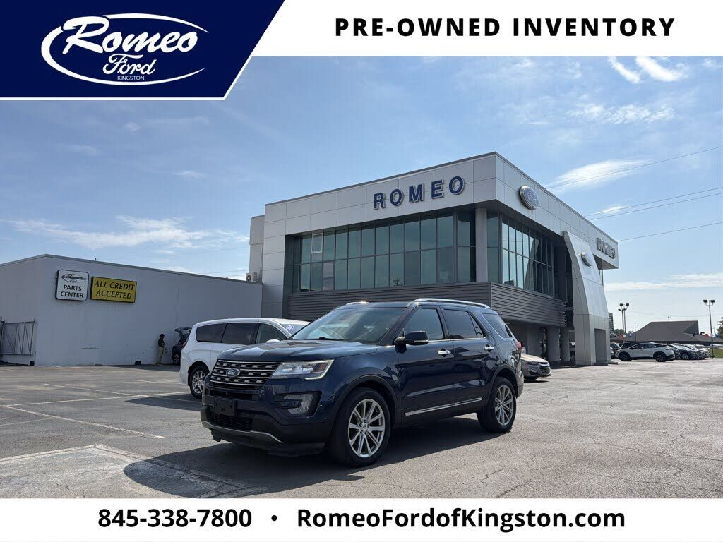 2017 FORD Explorer