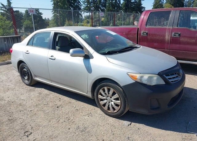 2013 TOYOTA Corolla
