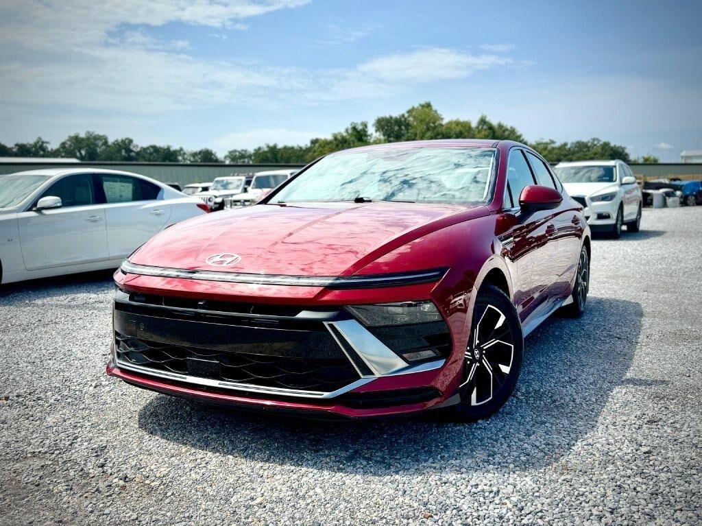 2025 HYUNDAI Sonata