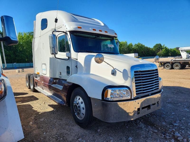 2004 FREIGHTLINER CST120
