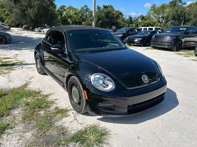 2016 VOLKSWAGEN Beetle