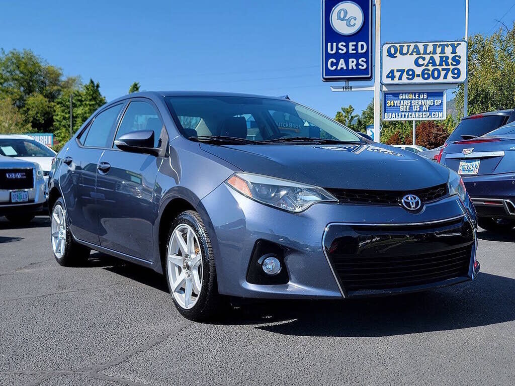 2015 TOYOTA Corolla