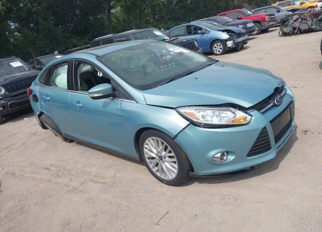 2012 FORD Focus