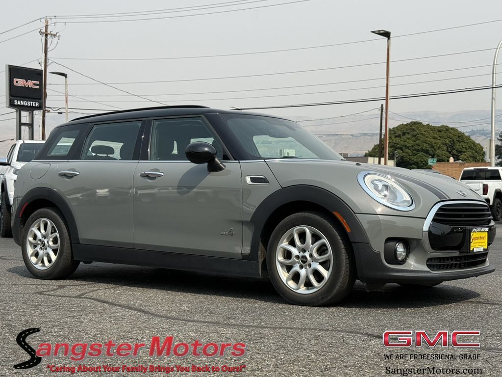 2017 MINI Clubman