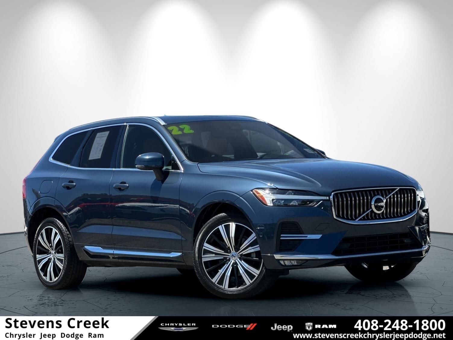 2022 VOLVO XC60