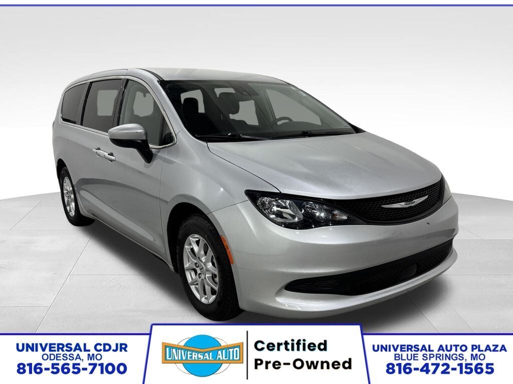 2023 CHRYSLER Voyager